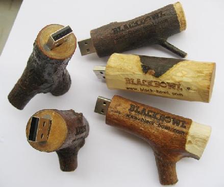 Wooden USB Flash Drive